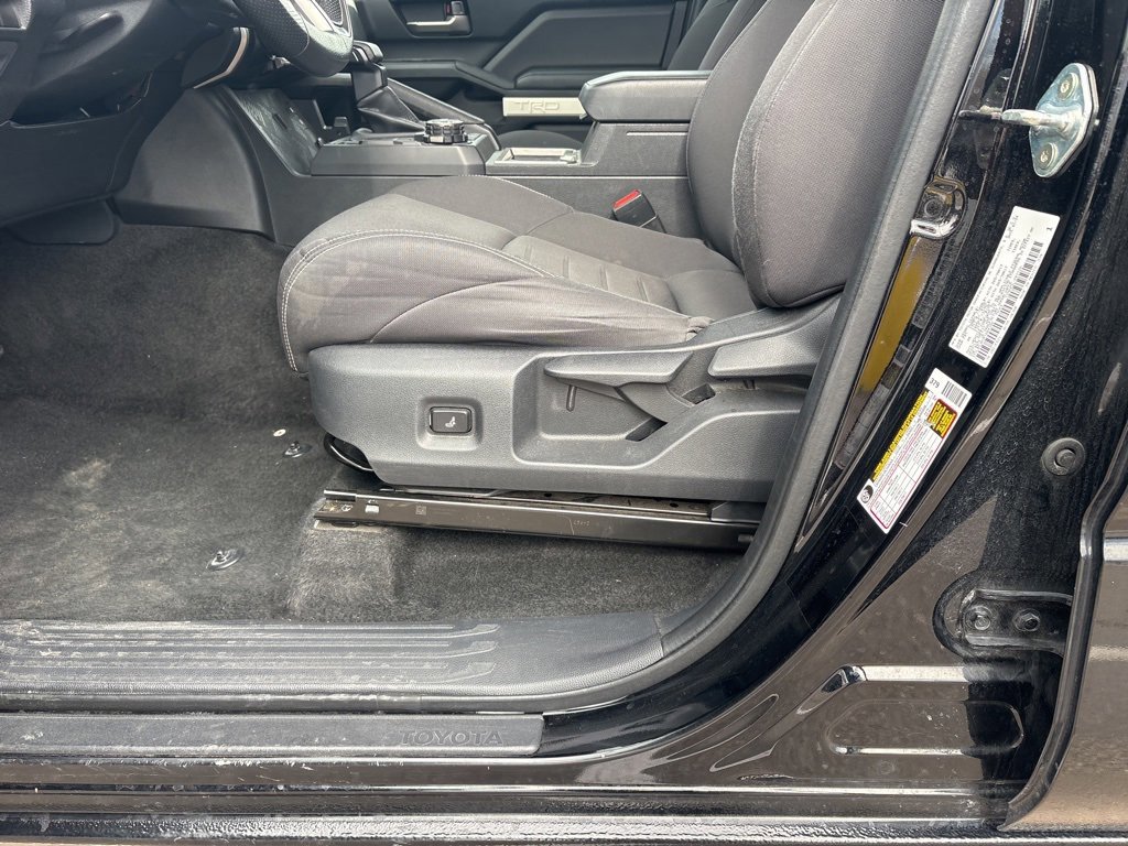 Used 2024 Toyota Tacoma TRD Off-Road image 8