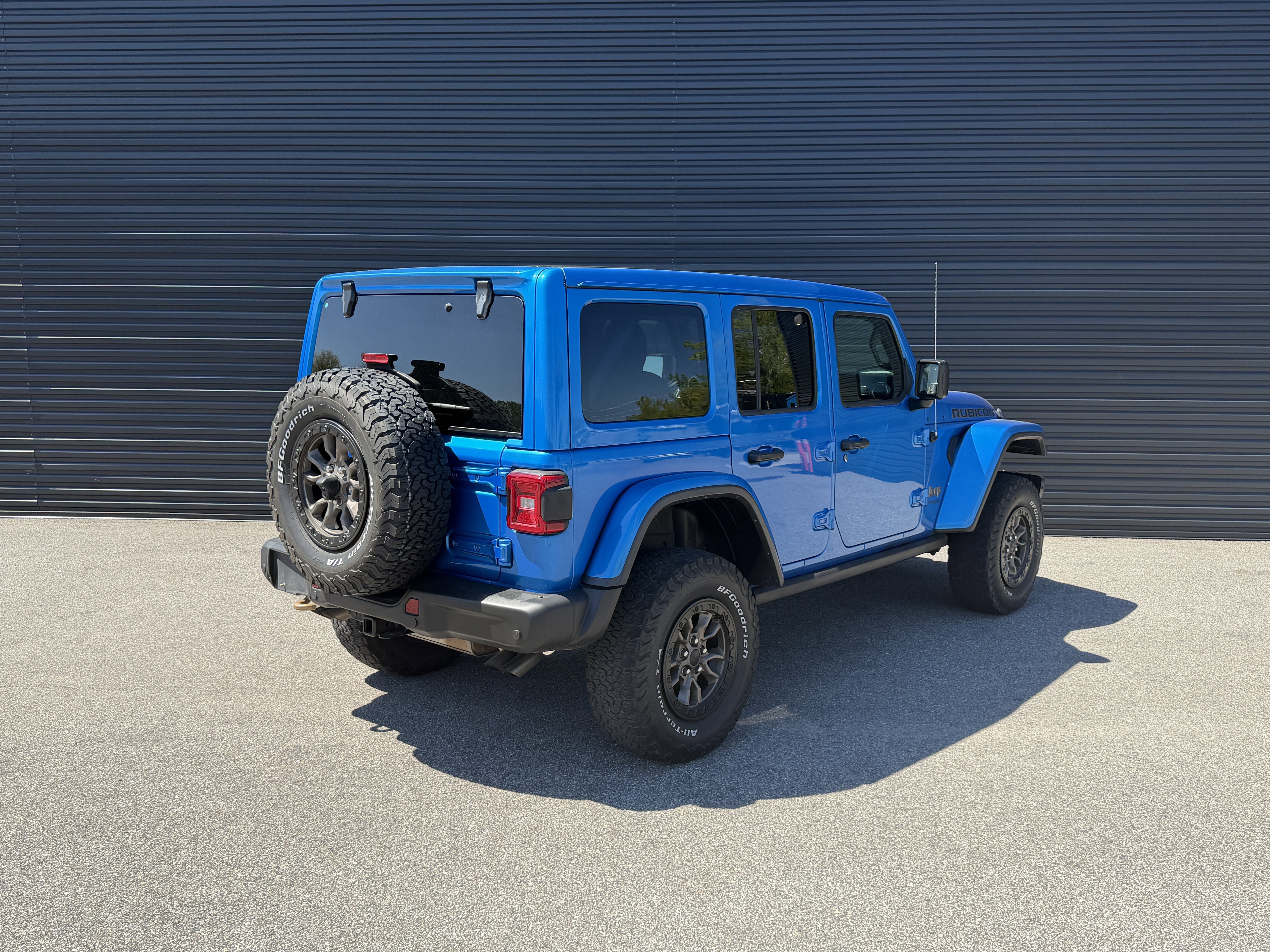 Used 2021 Jeep Wrangler Unlimited Rubicon w/ Trailer Tow Package image 9
