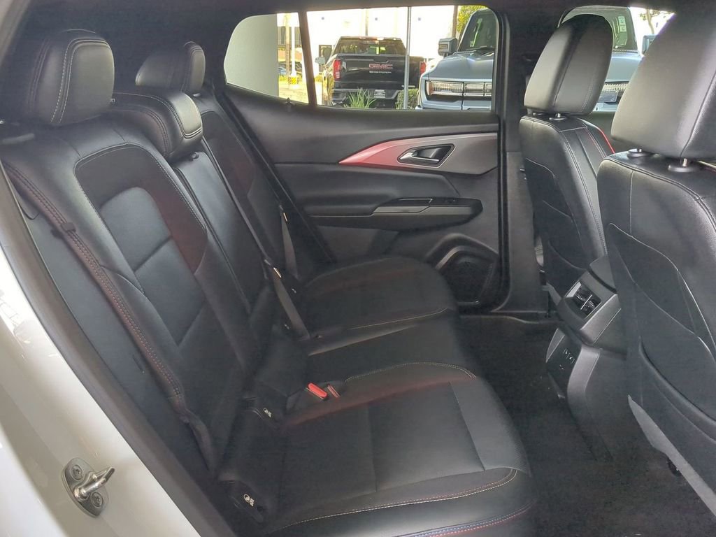 Used 2024 Chevrolet Equinox EV RS image 28