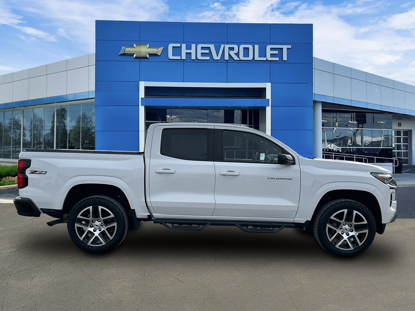 Certified 2023 Chevrolet Colorado Z71 w/ Z71 Convenience Package 2 image 5