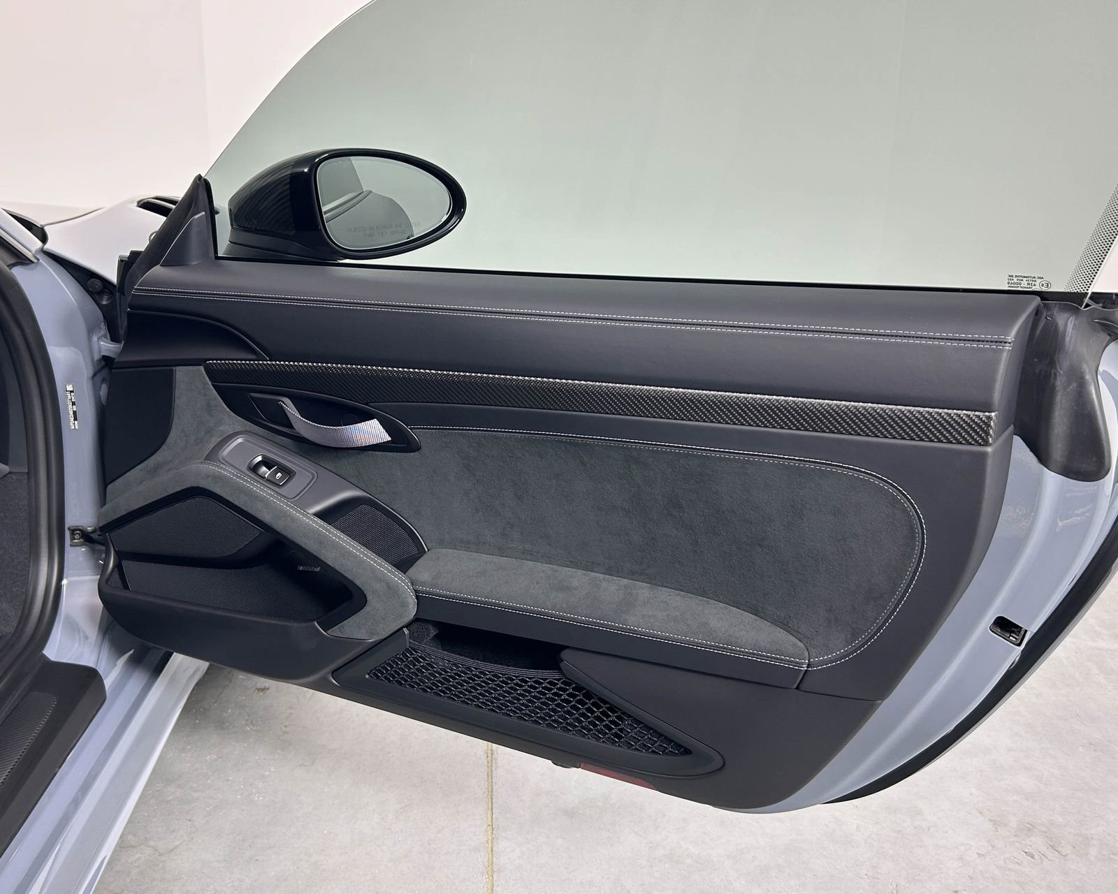 Certified 2025 Porsche 718 Cayman GT4 RS image 25