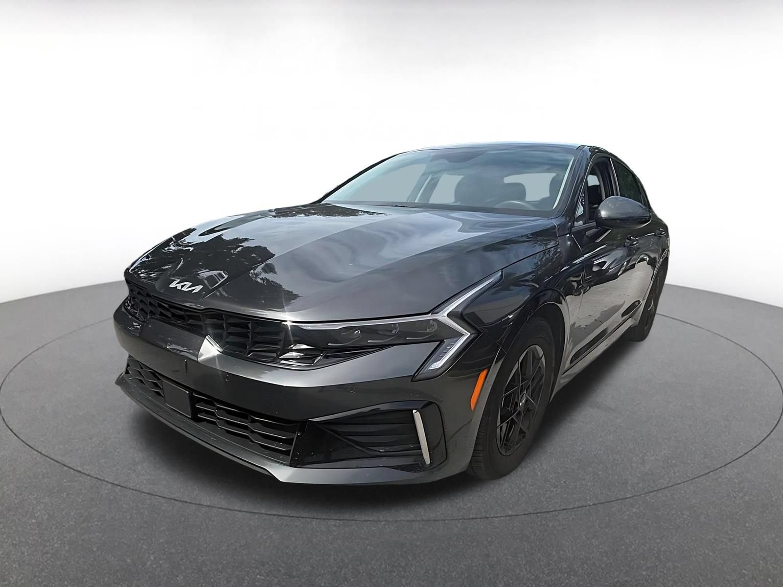 Used 2025 Kia K5 LXS FWD image 4