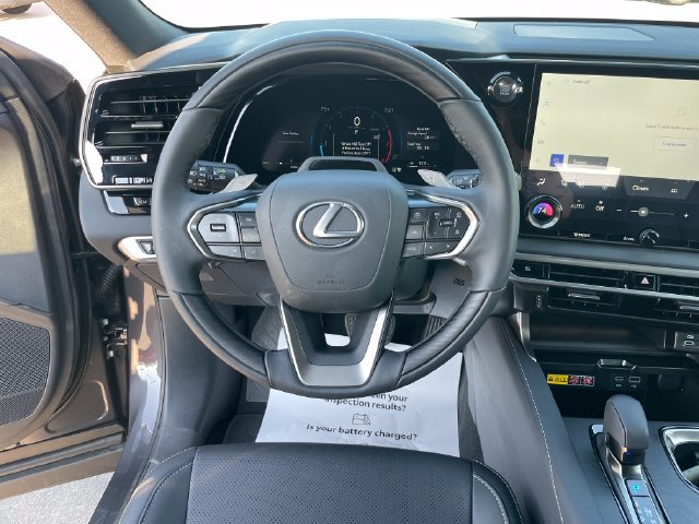 Used 2026 Lexus RX 350 Premium w/ Convenience Package FWD image 24