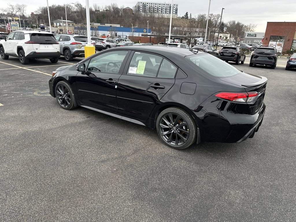 New 2026 Toyota Corolla SE FWD image 3