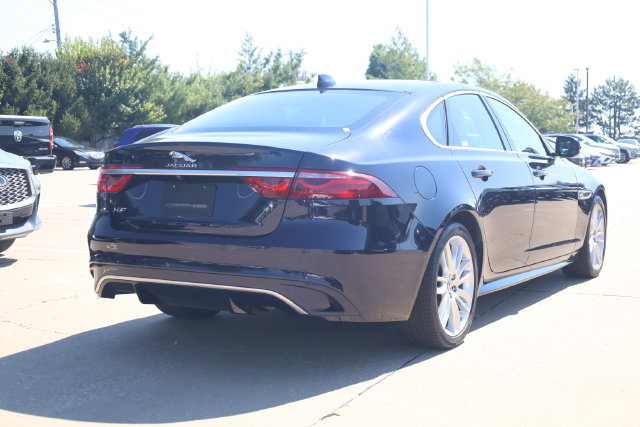 Used 2023 Jaguar XF R-Dynamic SE AWD/4WD image 6