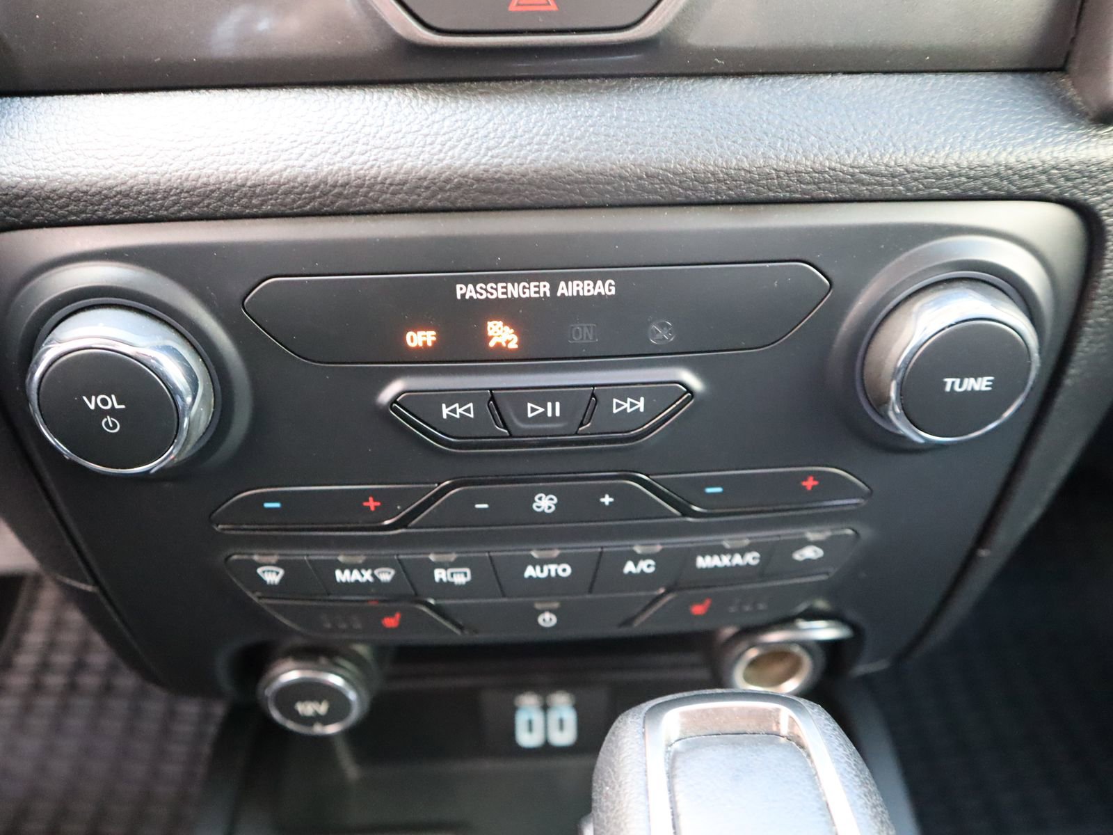 Used 2019 Ford Ranger Lariat w/ Equipment Group 501A Mid AWD/4WD image 43