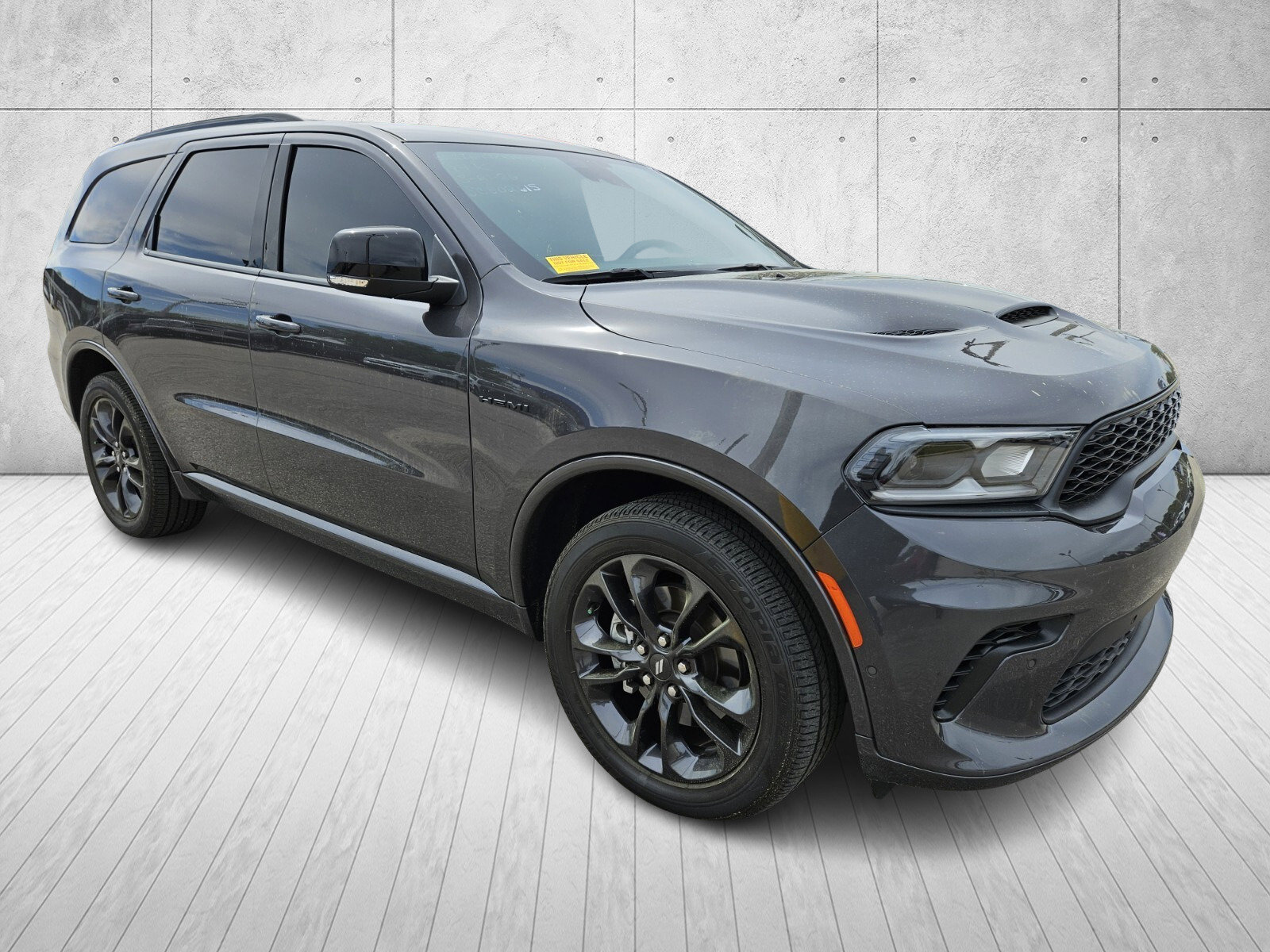 Used 2025 Dodge Durango R/T image 2
