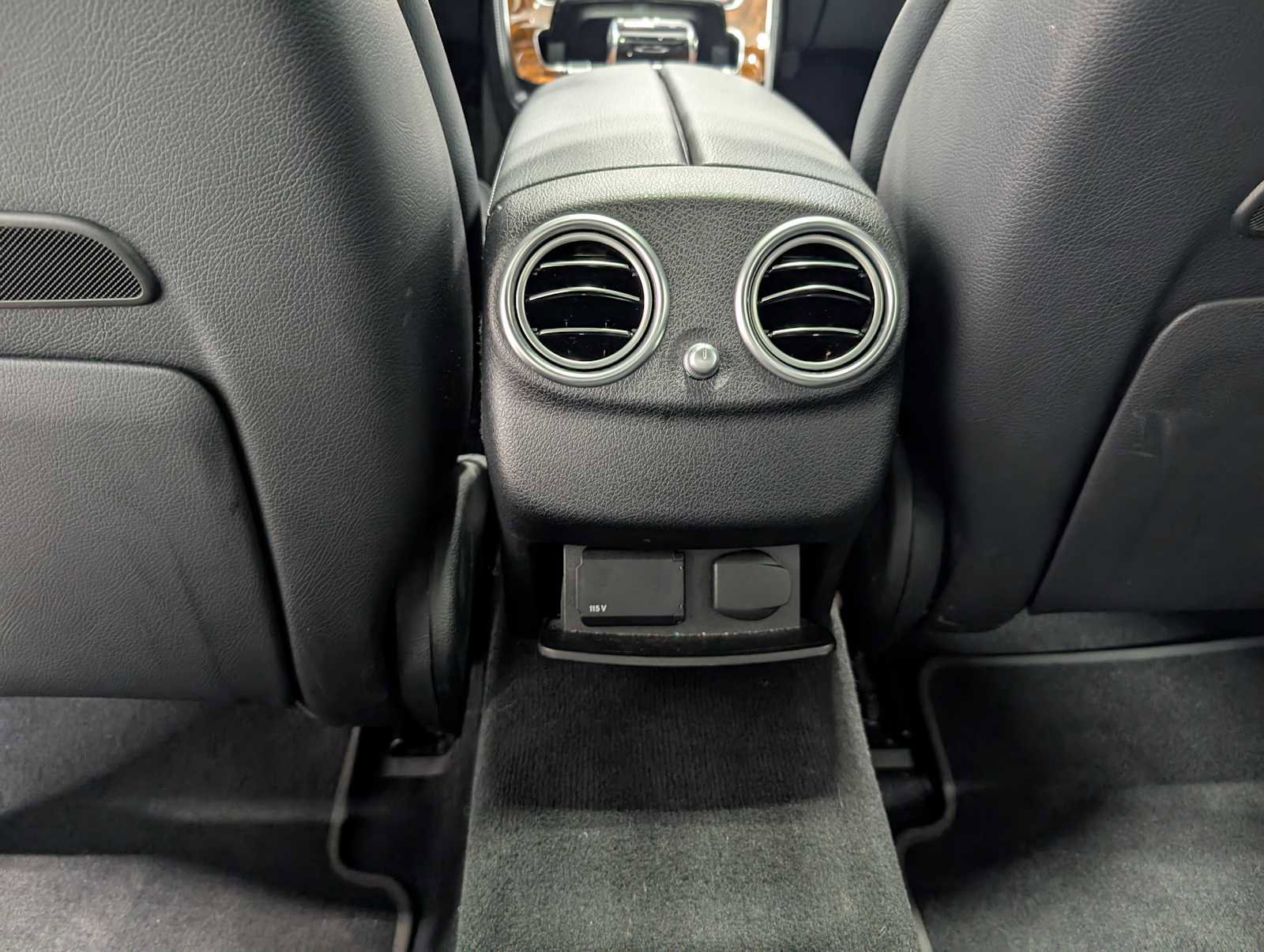 Certified 2020 Mercedes-Benz E 350 4MATIC Sedan image 22