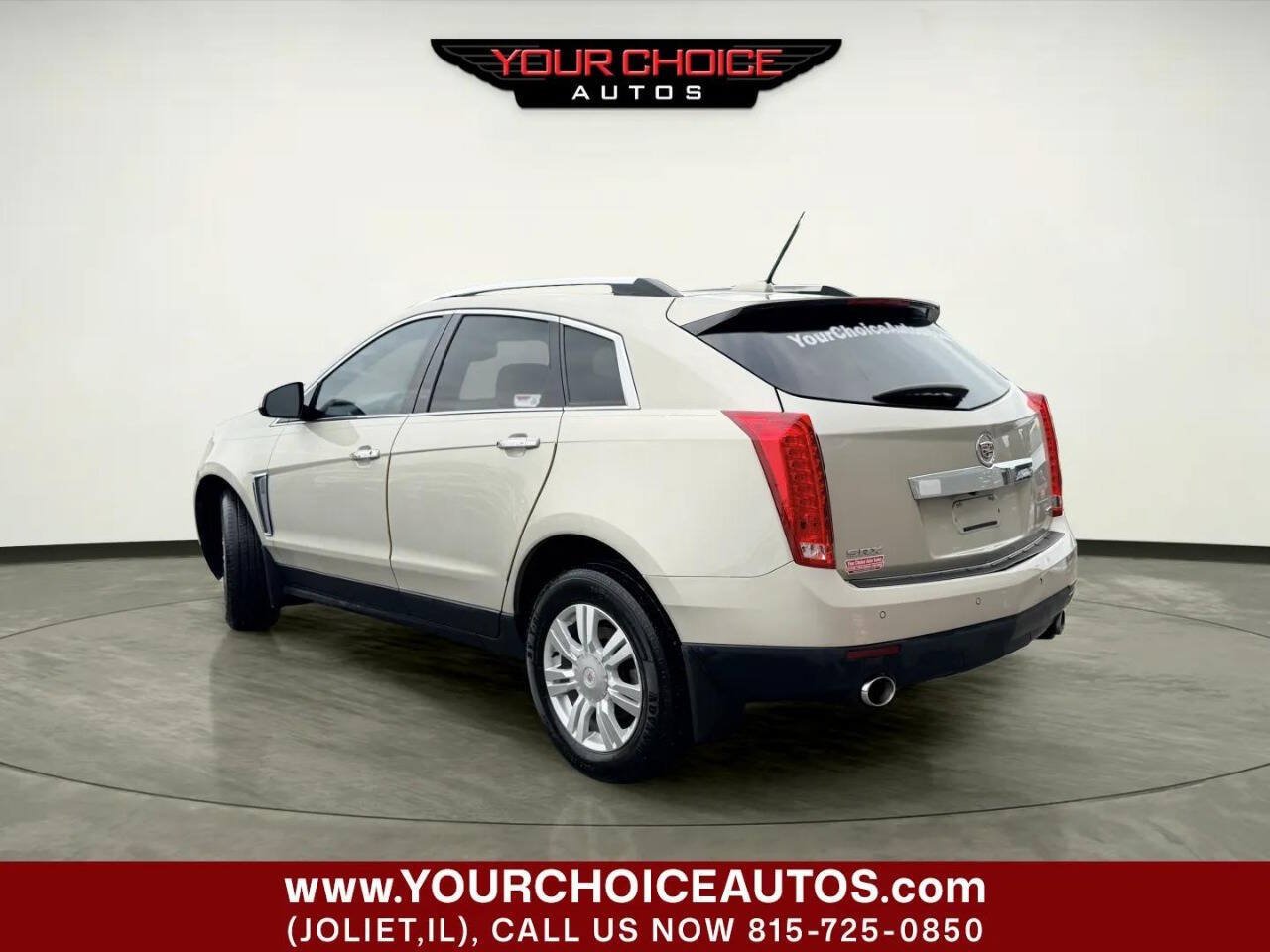 Used 2016 Cadillac SRX Luxury w/ Driver Awareness Package FWD image 3