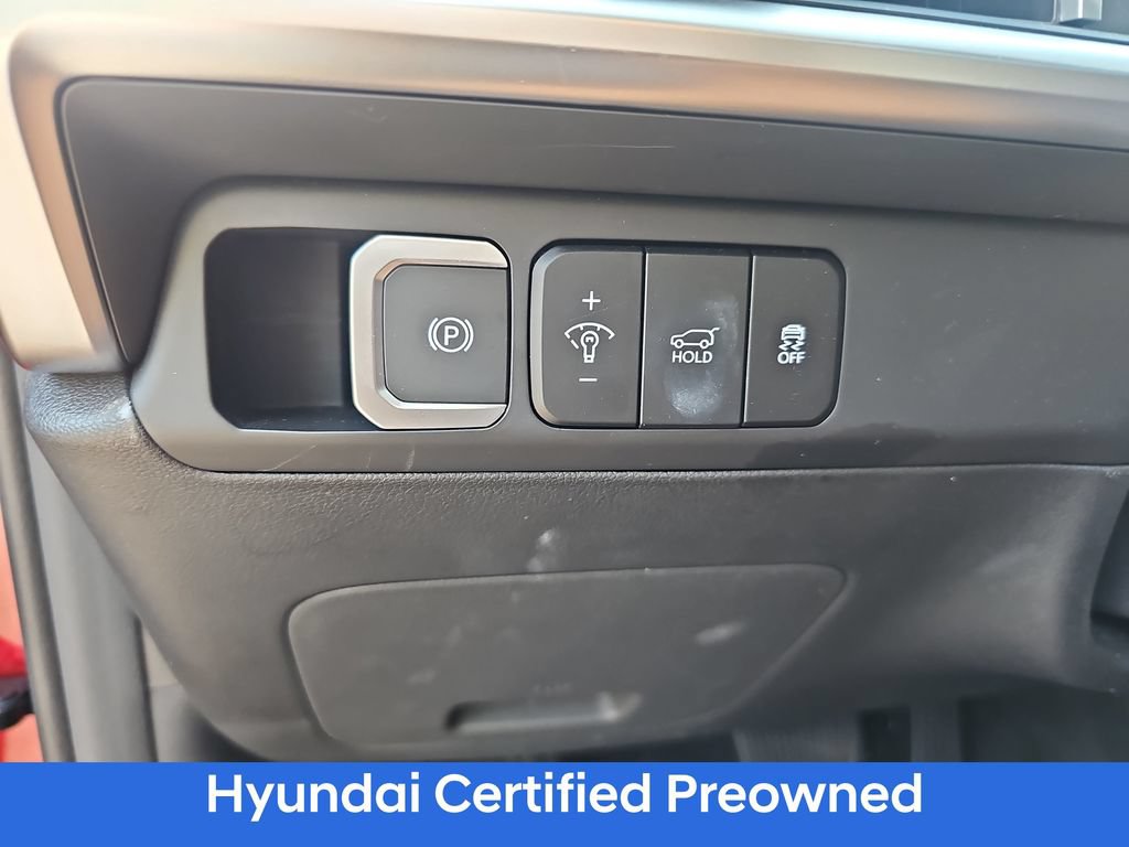 Used 2025 Hyundai Santa Fe SEL FWD image 22