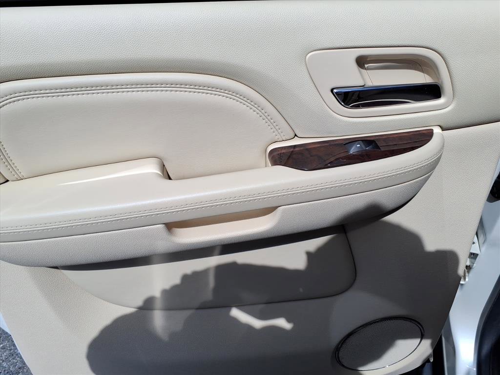 Used 2008 Cadillac Escalade EXT image 33