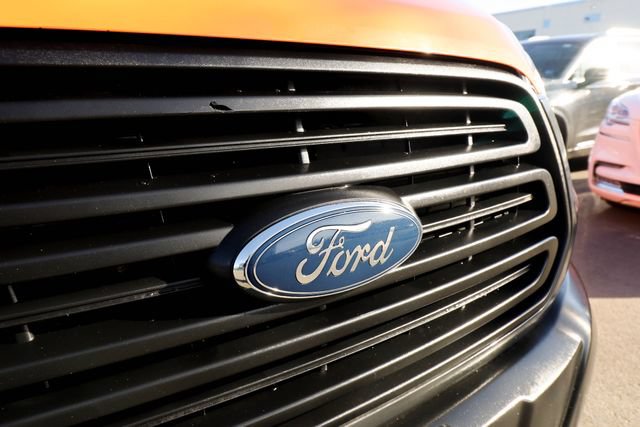 Used 2019 Ford Transit 150 148 Low Roof RWD image 12