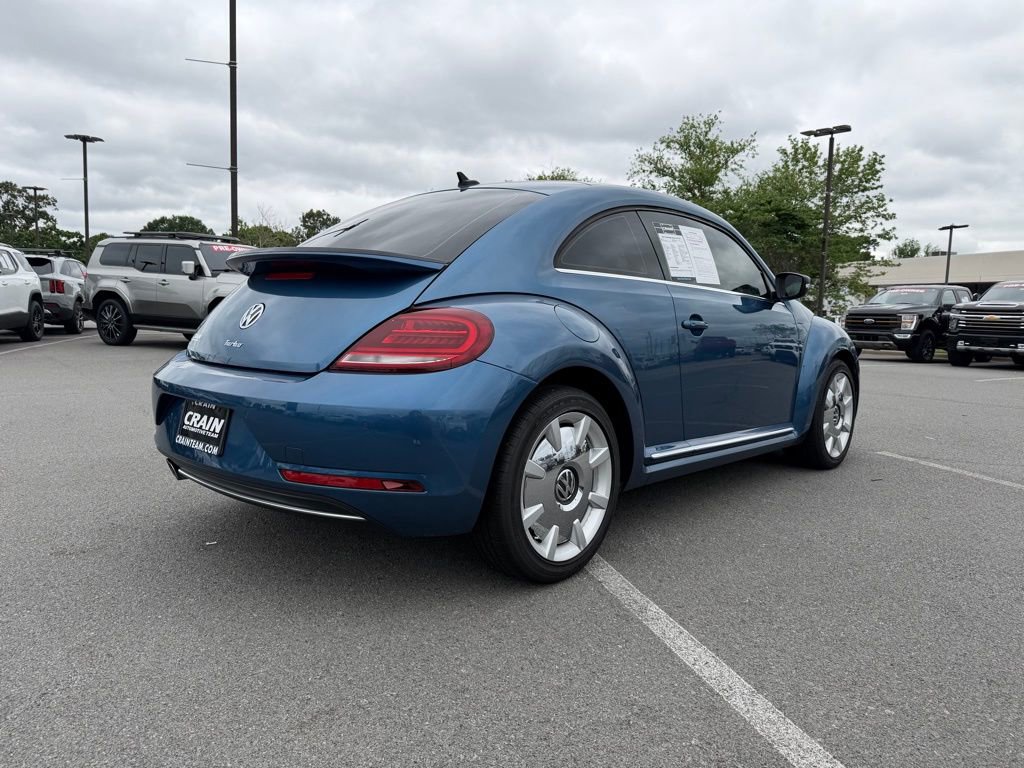 Used 2019 Volkswagen Beetle 2.0T SE w/ SE Premium Package FWD image 8