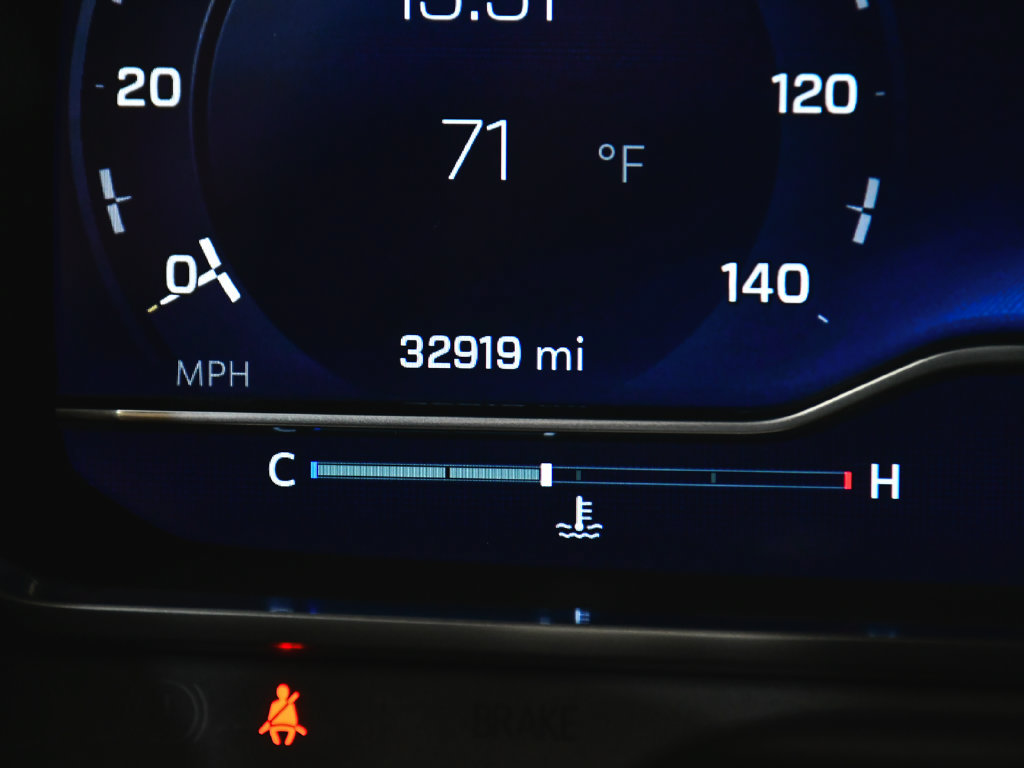 Used 2024 Chevrolet Suburban RST w/ Luxury Package AWD/4WD image 22