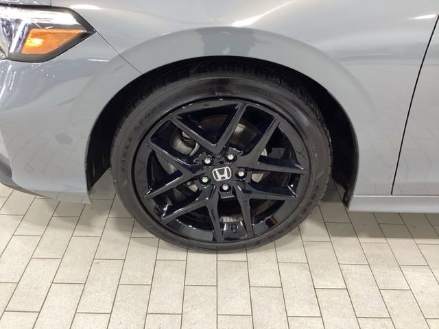Used 2025 Honda Civic Sport image 22