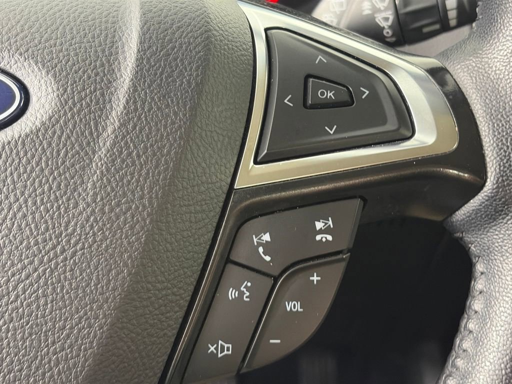 Used 2024 Ford Edge SEL image 18