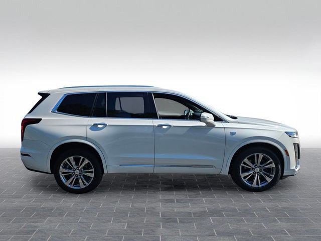 Certified 2023 Cadillac XT6 Premium Luxury AWD/4WD image 4