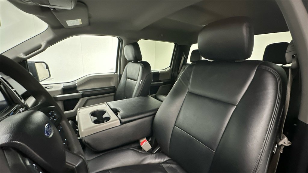 Used 2020 Ford F150 XLT w/ Trailer Tow Package image 8