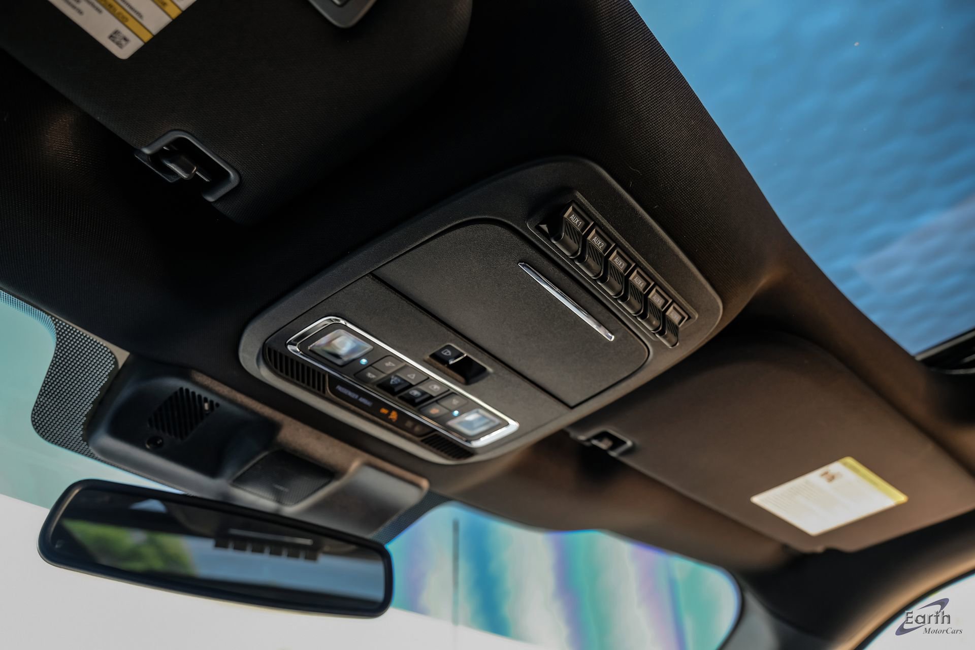 Used 2025 Ford F150 Raptor w/ Equipment Group 803A Raptor R image 43