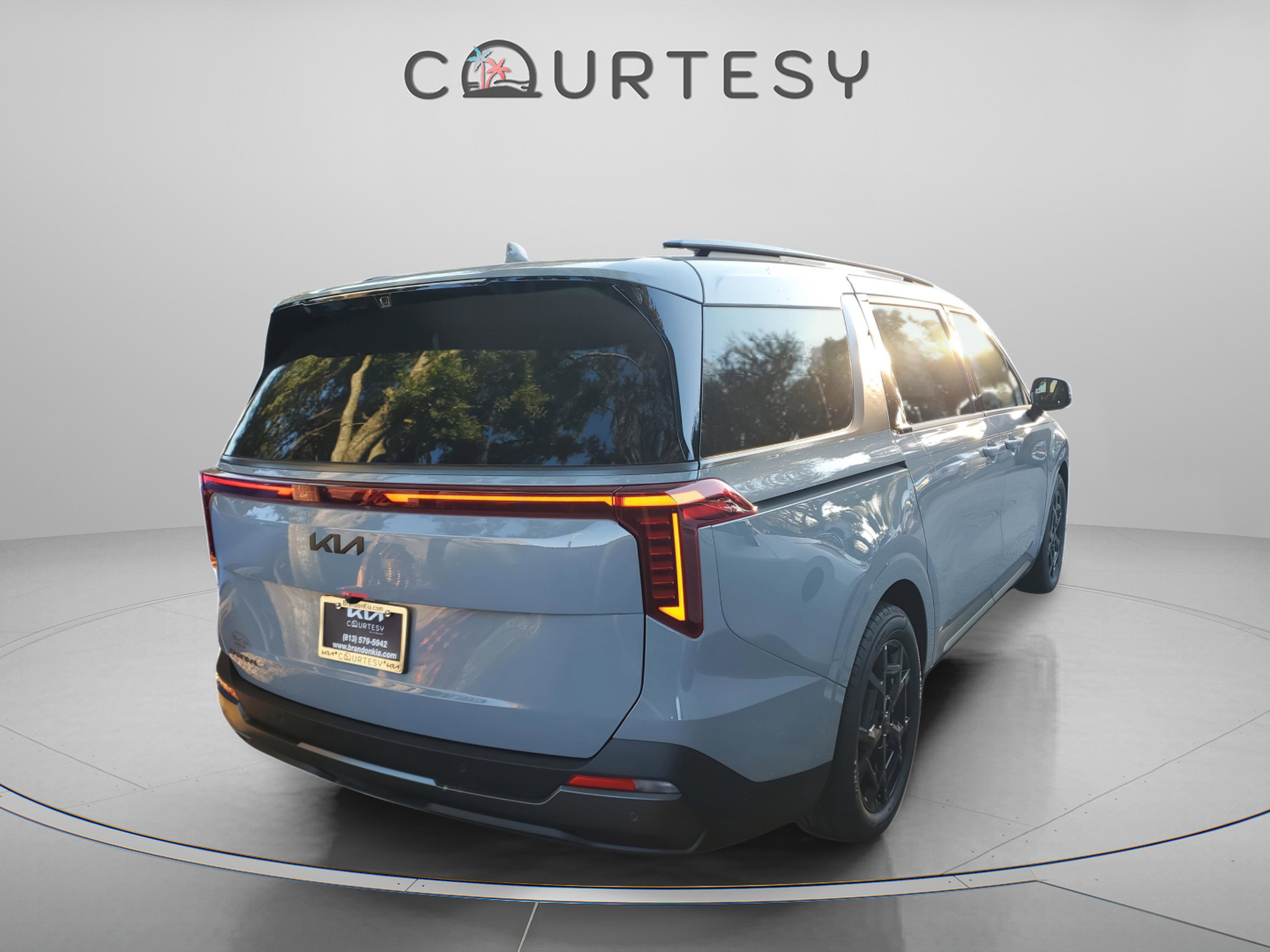 New 2026 Kia Carnival SX Prestige FWD image 4