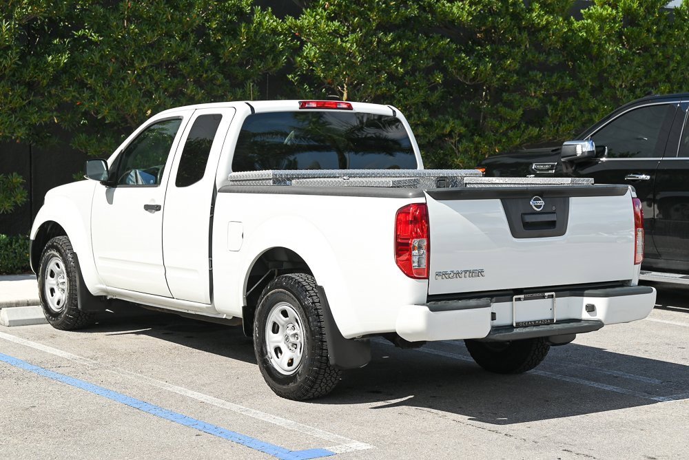 Used 2019 Nissan Frontier S w/ Work Truck Package image 6