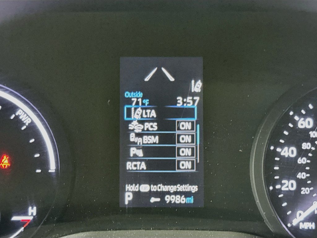 Used 2023 Toyota Sienna XLE AWD/4WD image 13