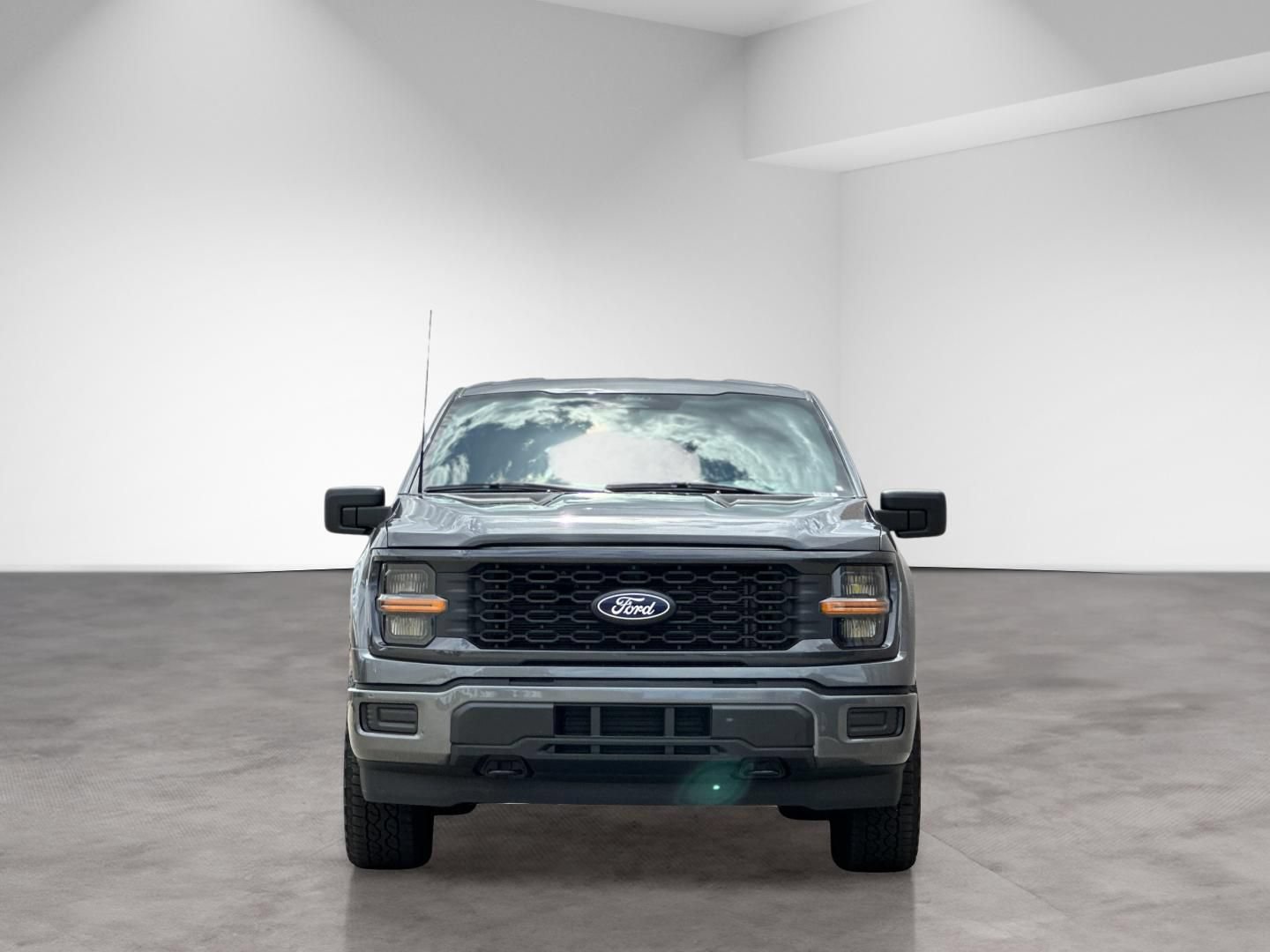 Used 2025 Ford F150 STX AWD/4WD image 9