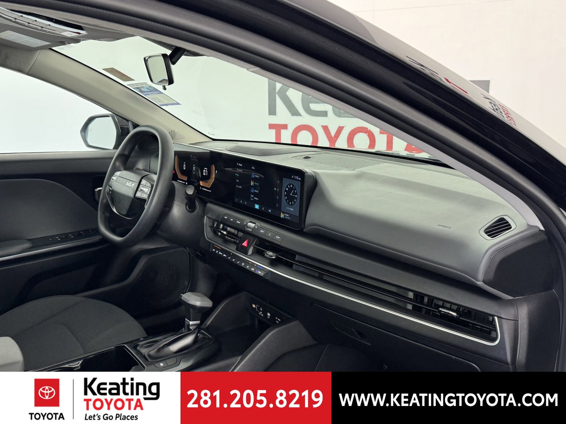 Used 2025 Kia K4 FWD image 21