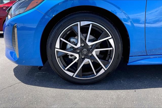 Certified 2025 Nissan Sentra SR FWD image 8