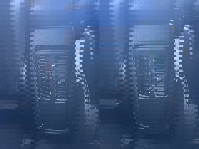 Used 2022 Dodge Durango GT w/ Blacktop Package AWD/4WD image 19