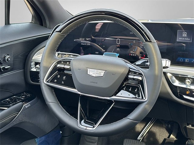 Used 2025 Cadillac Lyriq Luxury image 5