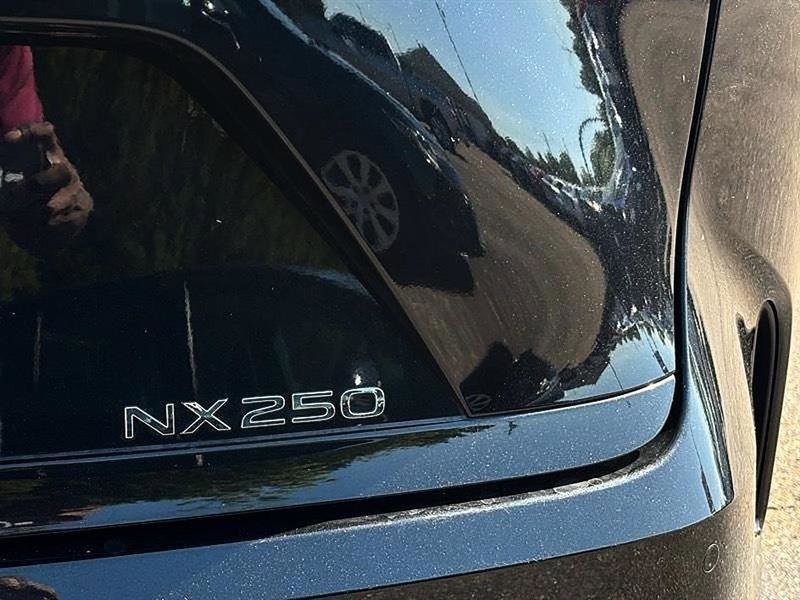Used 2025 Lexus NX 250 FWD w/ Towing Package (2000 Lbs) image 49