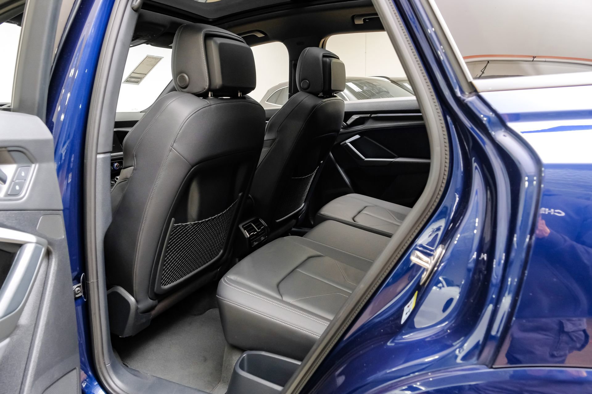 Used 2023 Audi Q3 2.0T Premium Plus w/ Premium Plus Package image 41