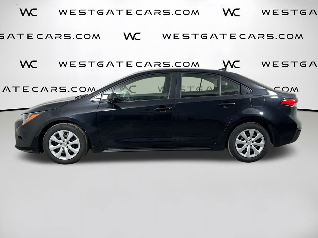 Used 2021 Toyota Corolla LE image 5