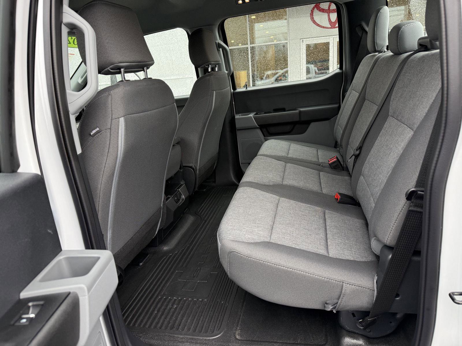 Used 2025 Ford F250 XL w/ XL Chrome Package image 12