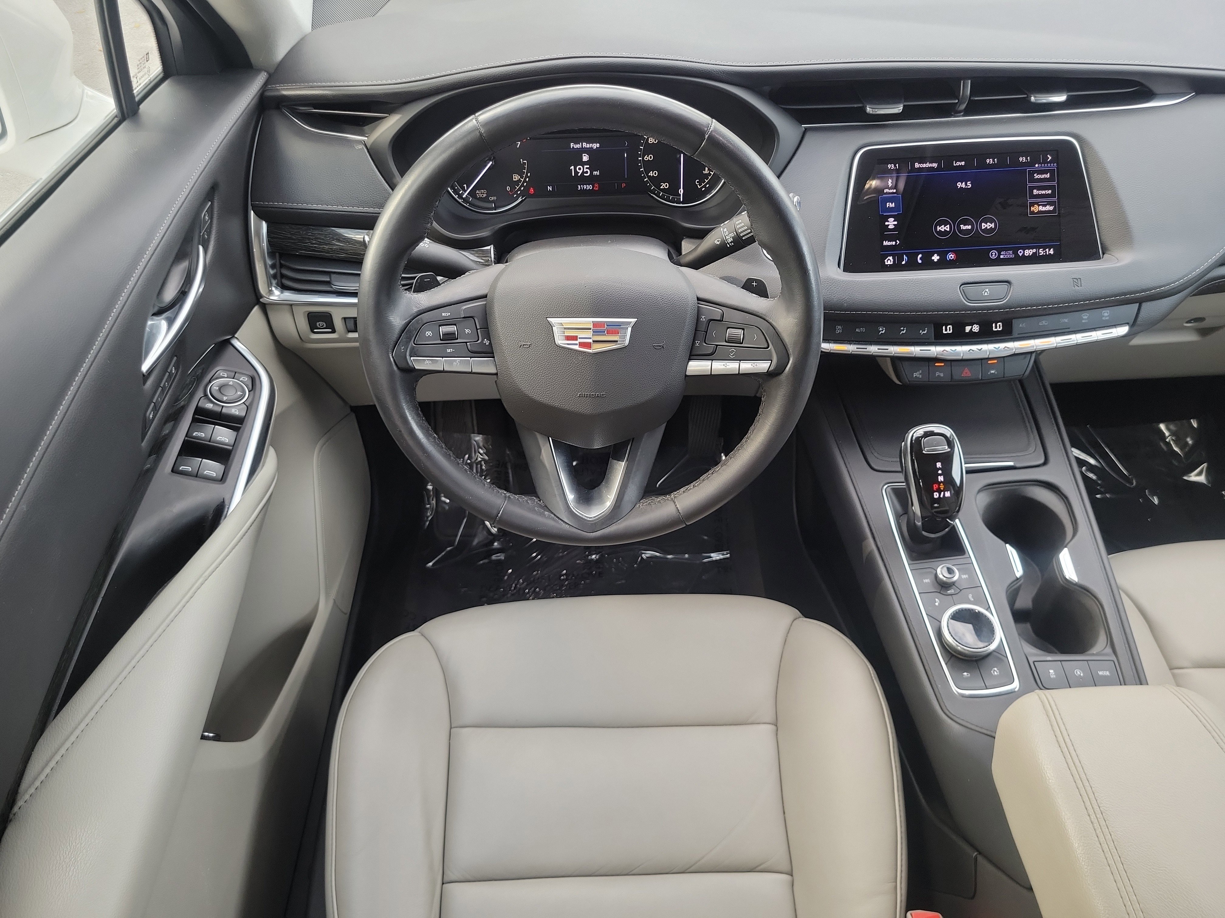 Used 2020 Cadillac XT4 Premium Luxury w/ Enhanced Visibility Package image 16