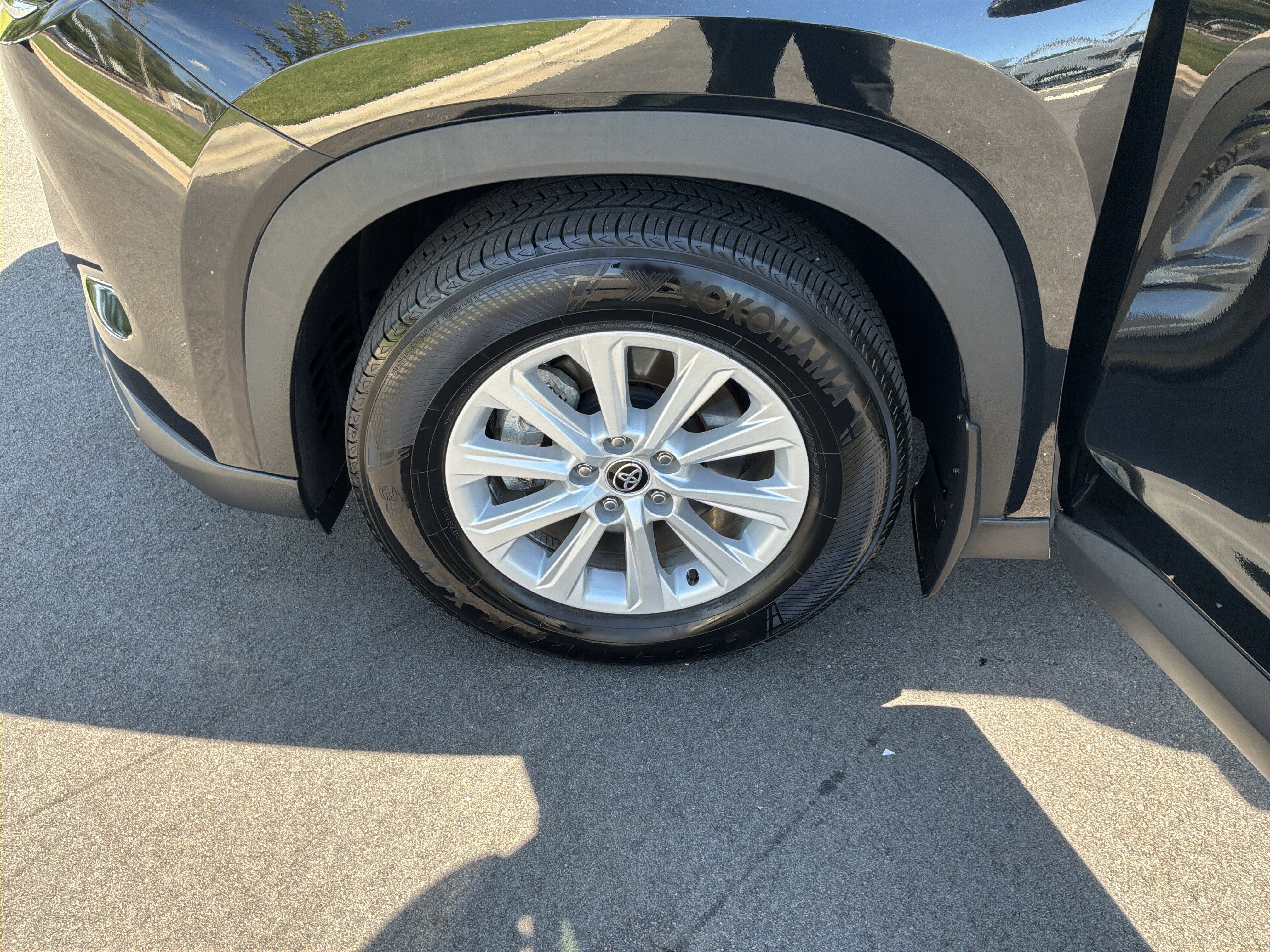 Used 2025 Toyota Grand Highlander FWD image 36