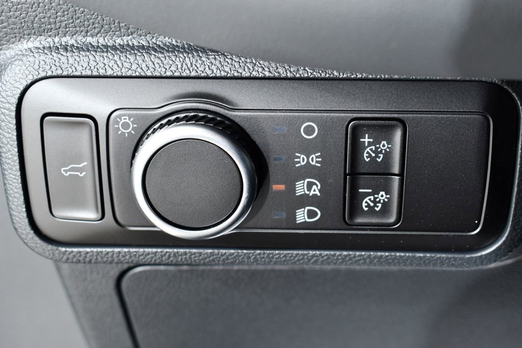 New 2026 Ford Explorer Active image 31