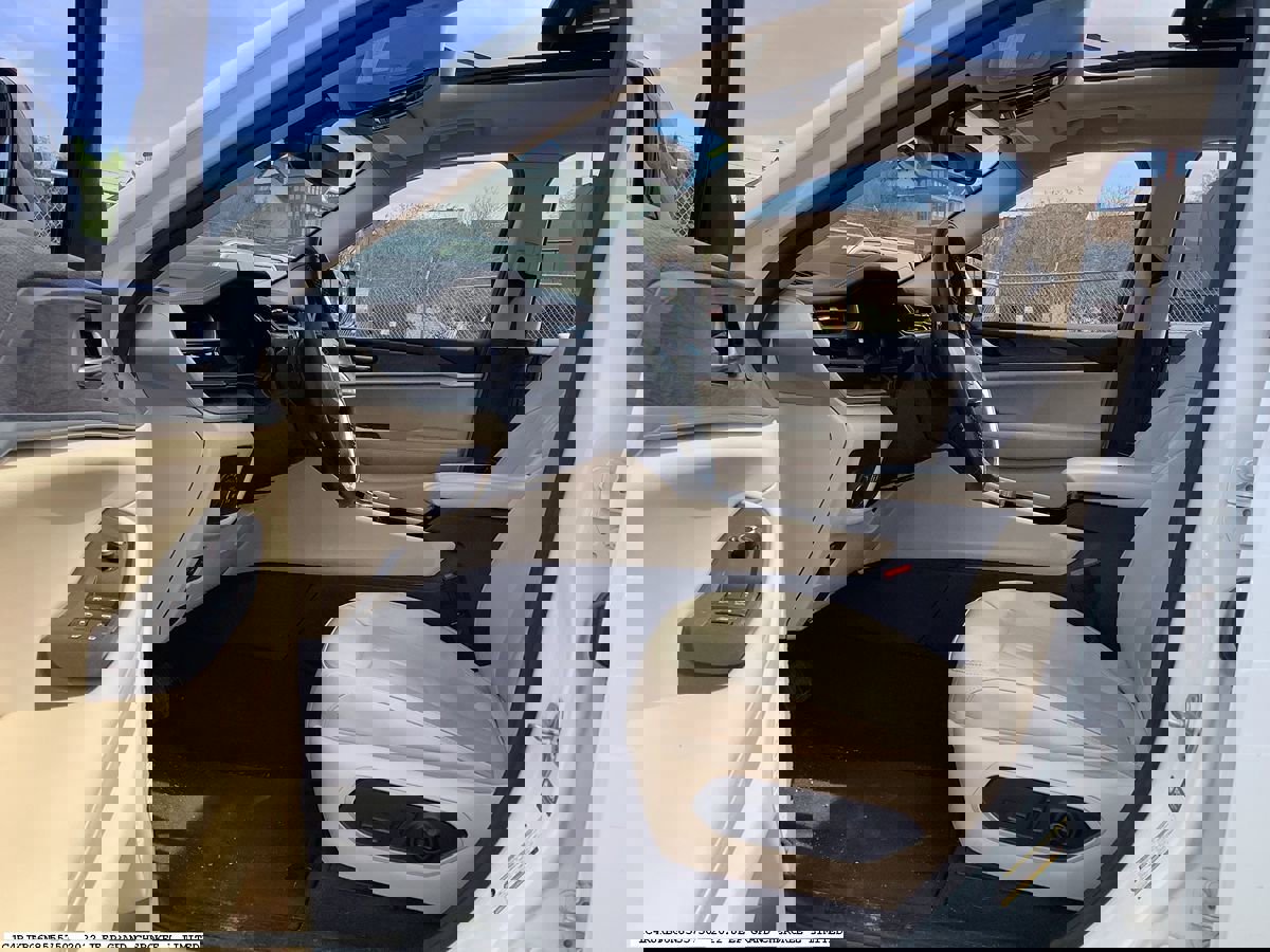 Used 2022 Jeep Grand Cherokee L Limited image 9