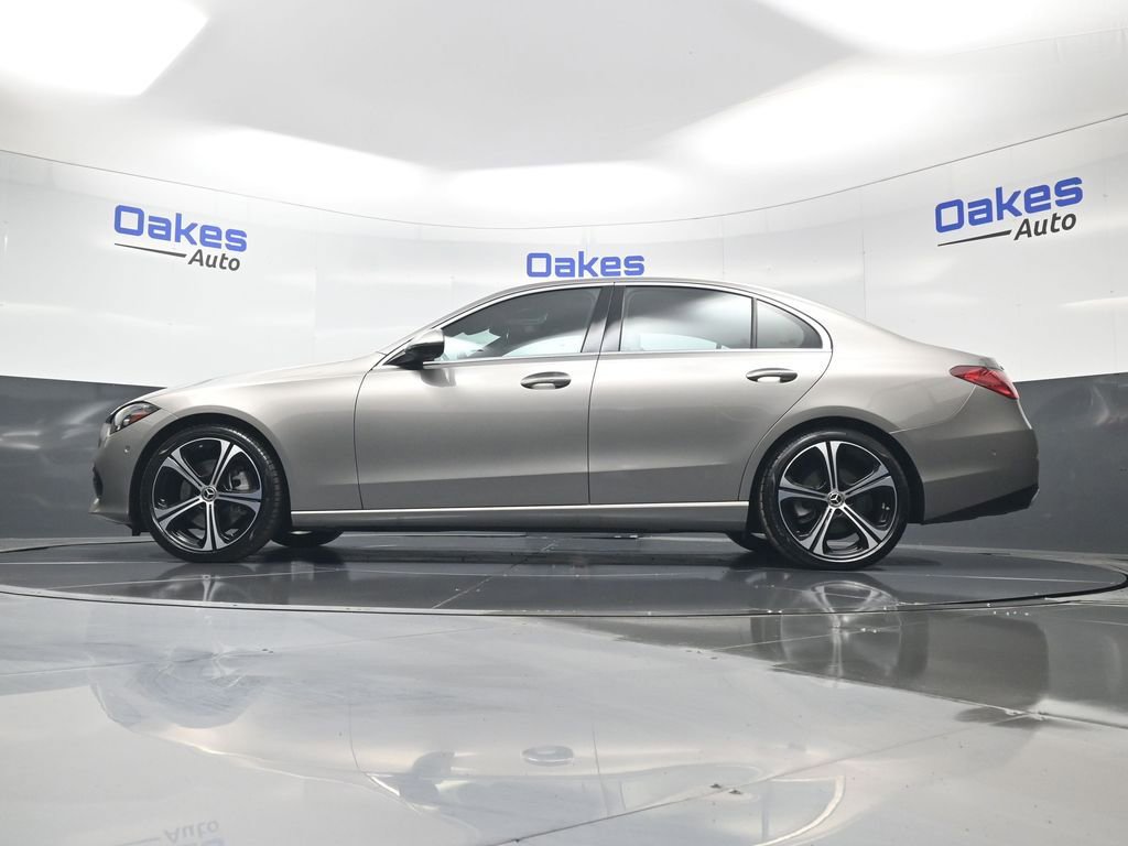Used 2023 Mercedes-Benz C 300 Sedan image 41