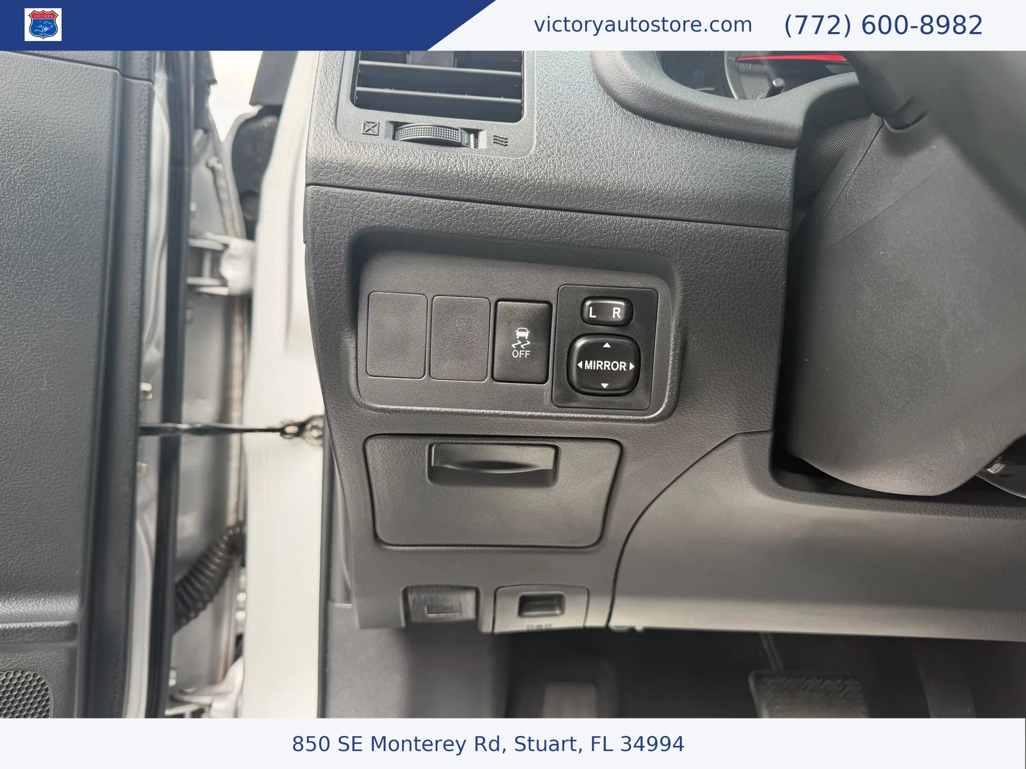 Used 2010 Toyota Corolla S image 16