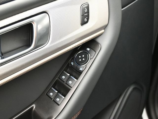 New 2026 Ford Explorer Active w/ Active Comfort Package image 14