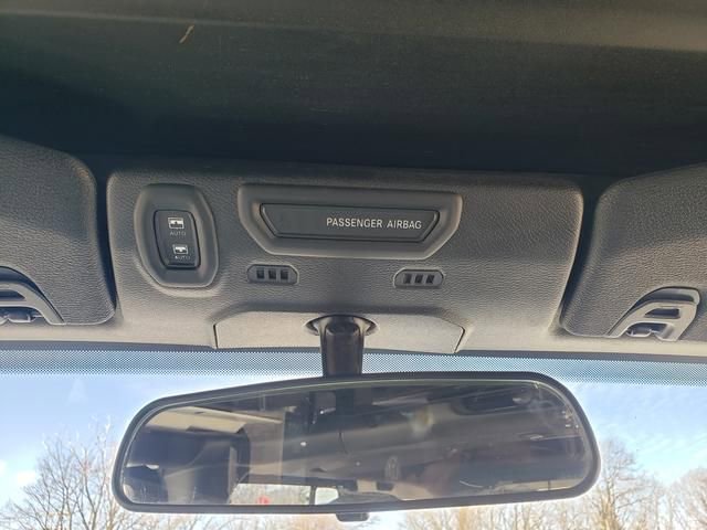 Used 2019 Jeep Wrangler Unlimited Sahara w/ Cold Weather Group image 31