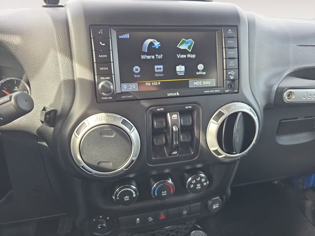 Used 2016 Jeep Wrangler Unlimited Sahara image 10