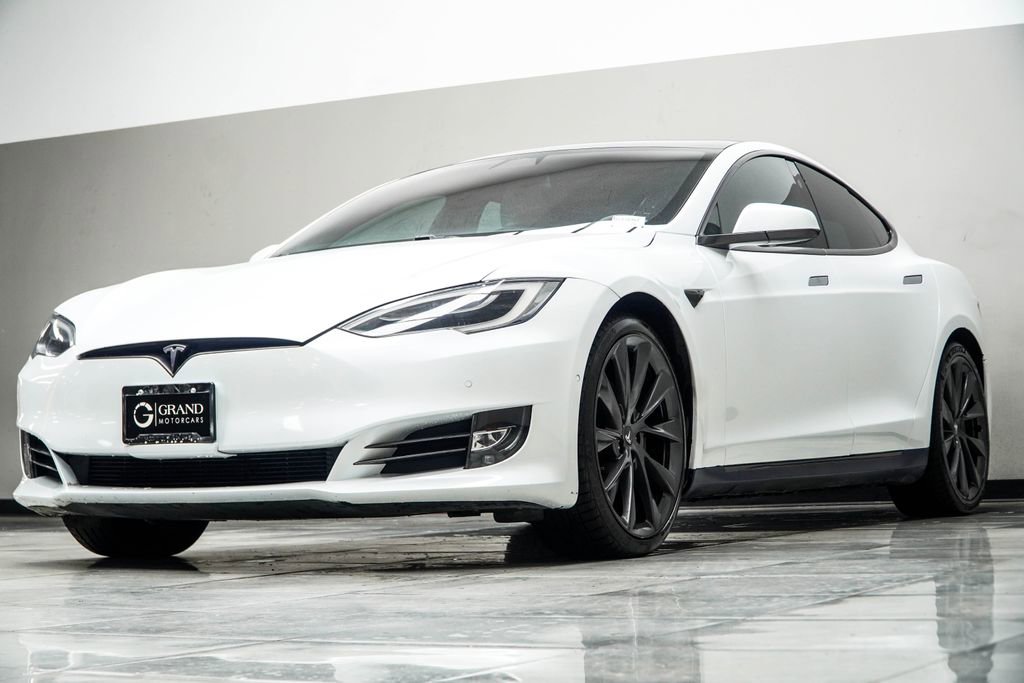 Used 2021 Tesla Model S Long Range Plus AWD/4WD image 9