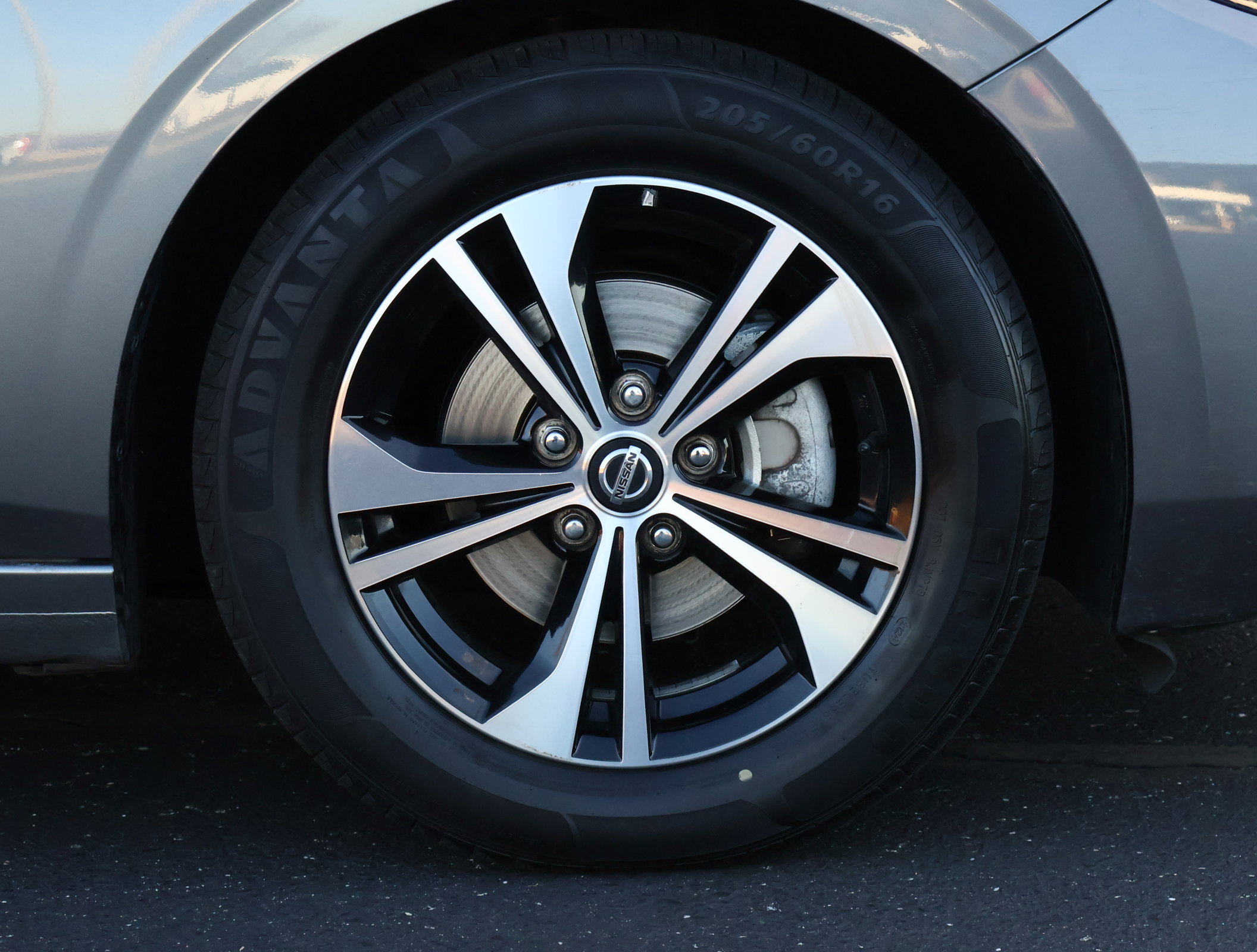 Used 2023 Nissan Sentra SV image 21