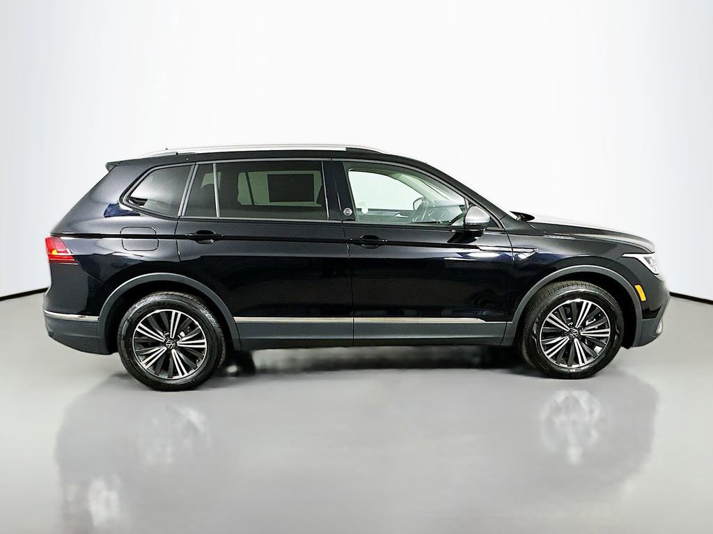 Used 2024 Volkswagen Tiguan Wolfsburg Edition image 7
