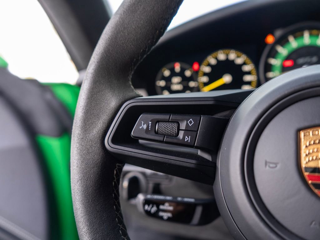 Used 2022 Porsche 911 GT3 image 19