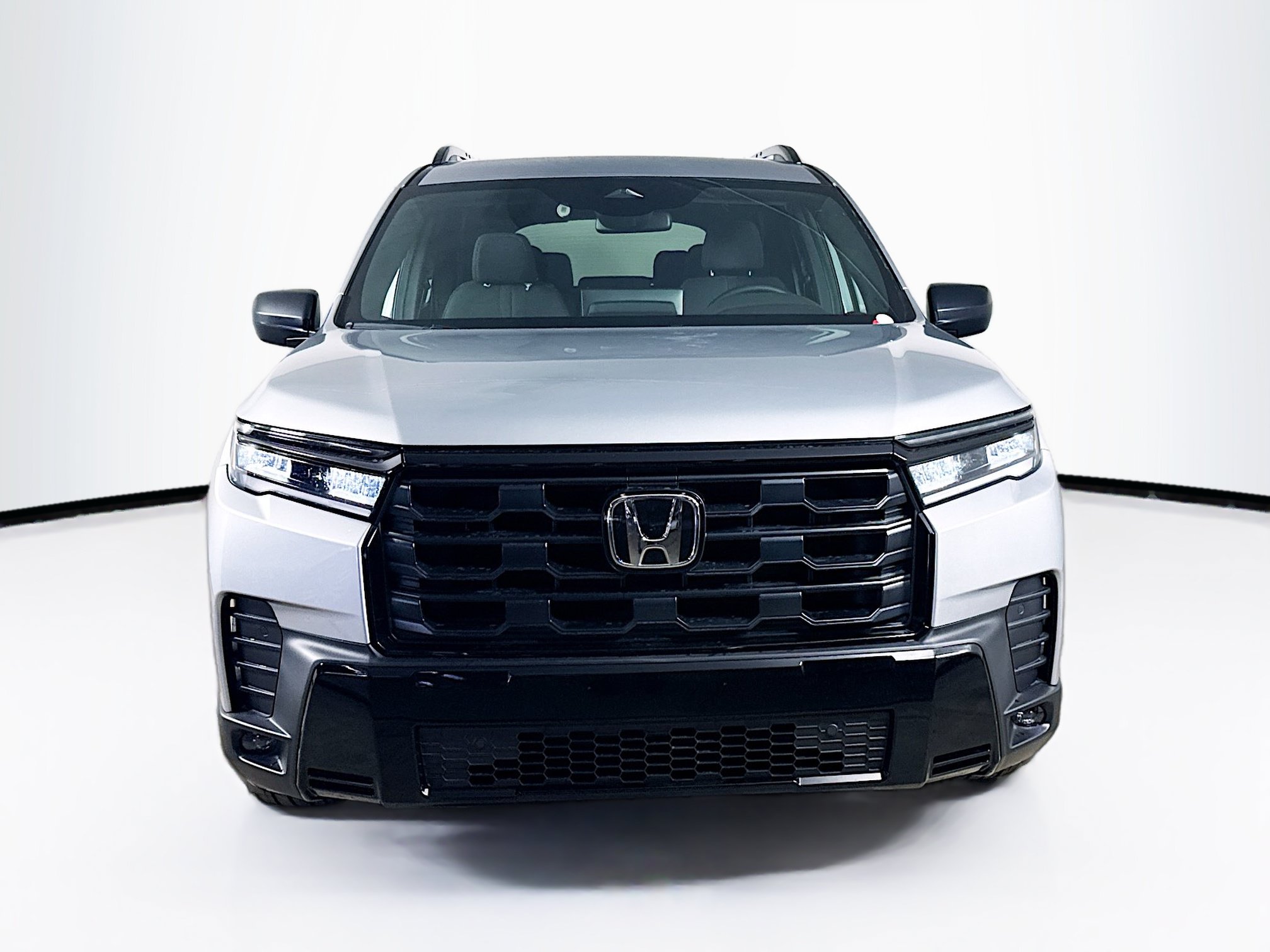 New 2026 Honda Pilot Sport image 3