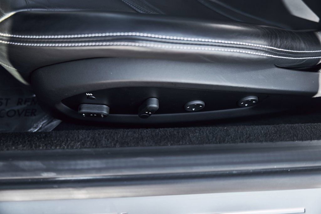 Used 2019 Ferrari 812 Superfast image 33